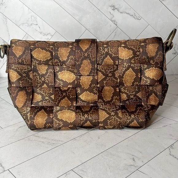 Harveys Woven Brown and Tan Shoulder Bag - Picture 2 of 4